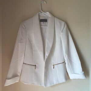 Evan Picone White Textured Blazer with Gold Zippers